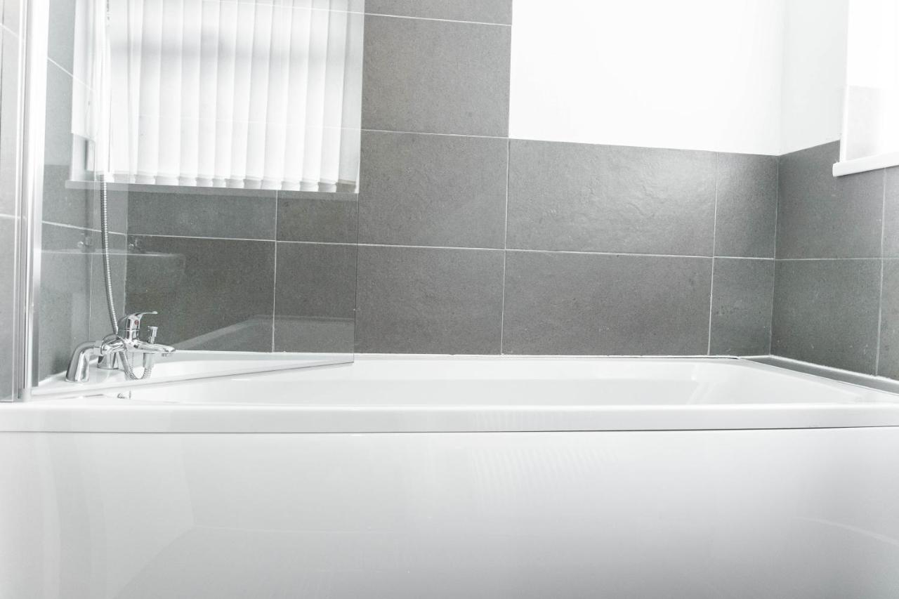 Apollocruz Scorton House Guest house 3*